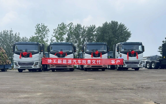 車隊(duì)老板的“致富經(jīng)”：“選擇徐工，就是選擇成功！”